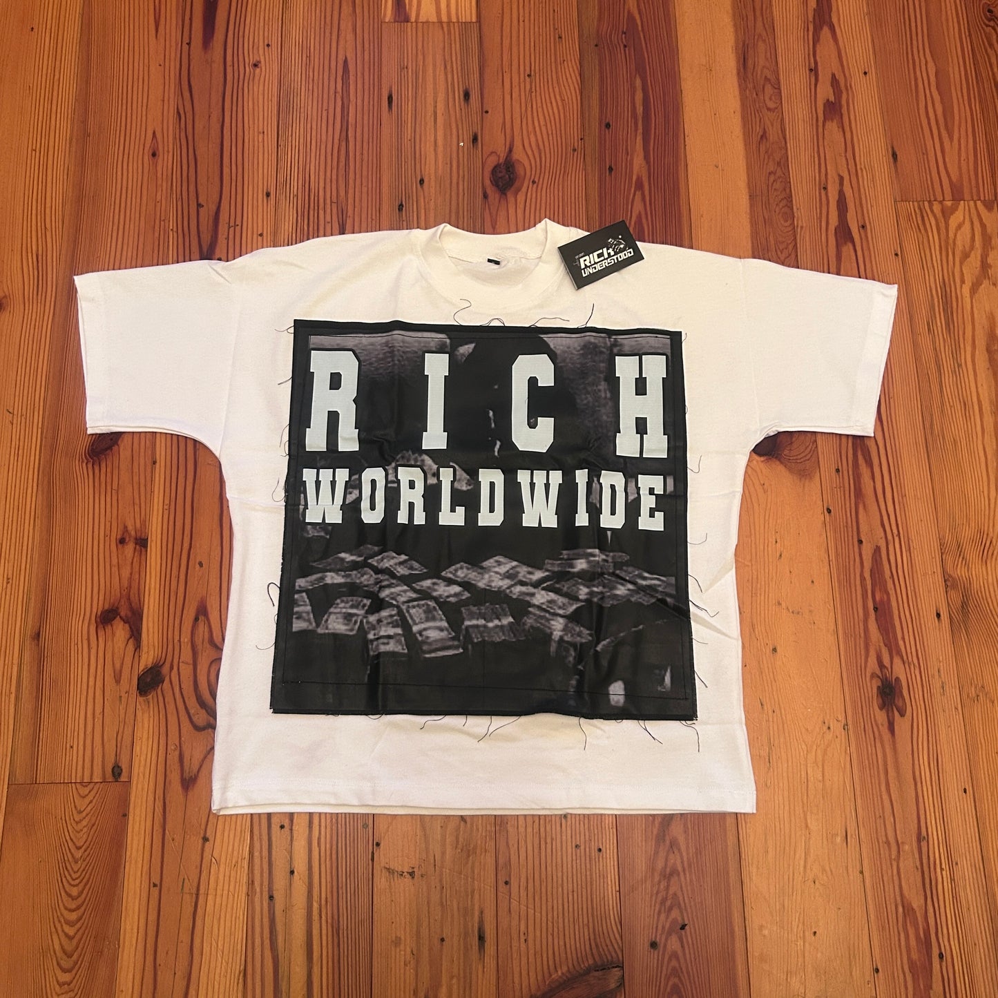 ‘’Rich worldwide” GRAPHIC Distress Tee